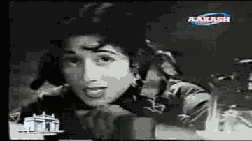Do Ghadi Wo Jo Paas Aa Baithe Lyrics - Pradeep Kumar | Madhubala | Bharat Bhushan | Lata Mangeshkar | Mohammed Rafi