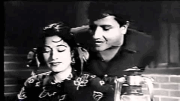 do ghaDii vo jo paas aa baiThe, ham zamaane se duur jaa baiThe Lyrics - Madhubala | Bharat Bhushan | Pardeep Kumar | Asha | Mohammad Rafi