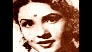 Do Nain Tihaare Lyrics - Khurshid | Motilal | Kantilal | Khursheed Bano