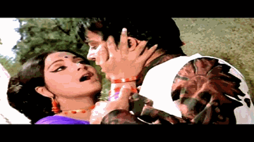 Ek Raat Ki Hai Baat Lyrics - Rekha | Ashok Kumar | Indrani Mukherjee | Asha Bhosle