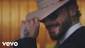 El Prestamo Lyrics - Maluma | English Song