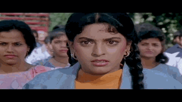 Filmon Ke Saare Hero Lyrics - Juhi Chawla | Govinda | Madhavi | Amit Kumar