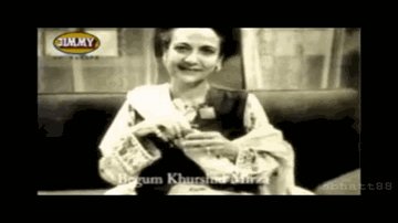 Ghar Aaye Saajan Laut Aaye Lyrics - Renuka Devi