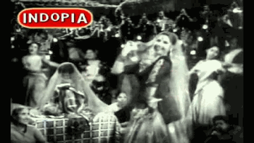 Ghoonghat Hata Na Dena Goriye Lyrics - Helen | Balraj Sahni | Geeta Bali | Lata Mangeshkar