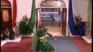 Ghunghroo Toot Gaye Lyrics - Runa Laila