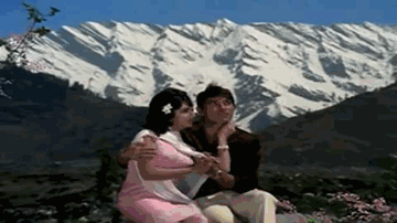 he, niile gagan ke tale, dharatii kaa pyaar pale Lyrics - Sunil Dutt | Rajkumar | Vimi | Mahendra Kapoor