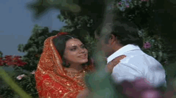 Hua Yu Pyar Jawan Lyrics - Vikram | Helen | Prem Chopra | Asha Bhosle | Nitin Mukesh Chand Mathur