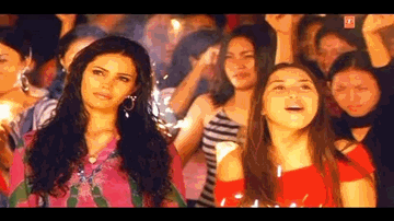 Hum Aur Tum Lyrics - Sudhanshu Pandey | Sherry | Raj Zutshi | Karan Oberoi | Chaitanya Bhosle