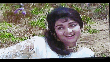 Hum Pyar Tumhe Karte Hain Lyrics - Manoj Kumar | Mohan Choti | Asha Parekh | Mohammad Rafi | Asha Bhosle