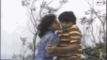Hum Tum Se Mohabbat Lyrics - Aamir Khan | Madhuri Dixit | Jainendra | Amit Kumar | Sadhana Sargam