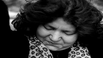 Ibn Mariyam Hua Kare Koi Lyrics - Pushpa | Padma Devi | Prince Dara | Abida Parveen