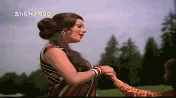 Is Duniya Mein Jeena Hai Lyrics - Sanjeev Kumar | Aruna Irani | Reena Roy | Lata Mangeshkar | Kishore Kumar
