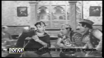 Jaadu Bura Bangaal Ka Lyrics - Meena Kumari | Jeevan | Smriti Biswas | Lata Mangeshkar