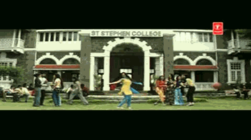 Jaaneman Chupke Chupke Lyrics - Gulshan Grover | Aftab Shivdasani | Razzak Khan | Alka Yagnik | Udit Narayan
