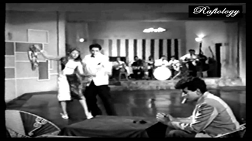 Jab Mera Anchal Dhalega Lyrics - Manoj Kumar | Shubha Khote | Kalpana Iyer | Asha Bhosle | Mohammed Rafi