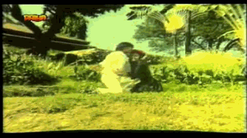 Jack And Jill Lyrics - Ajay Devgan | Gulshan Grover | Urmila Matondkar | Kumar Sanu | Lata Mangeshkar