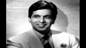 Jago Hua Savera Re Lyrics - Dilip Kumar | Mumtaz | Mukri | Parul Ghosh