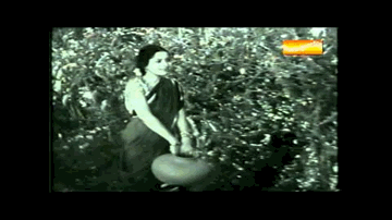 Jal Bharane Chalo Ree Guyiya Lyrics - Leela Chitnis