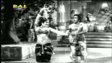 Jhanan Jhanan Jhanke Payal Lyrics - Raaj Kumar | Madhumati | Mahipal | Prabodh Chandra Dey (Manna Dey) | Suman Kalyanpur
