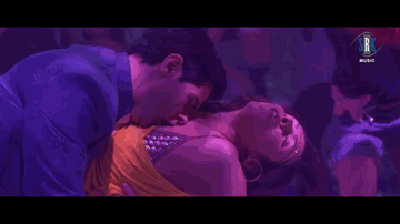 Jhatak Ke Nacho Lyrics - Prashant Narayanan | Arif Zakaria | Aman verma | Akriti Kakkar | Ankit Tiwari
