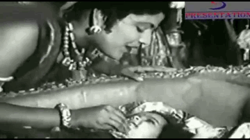 Jhoolna Jhoolo Lyrics - Jeevan | Leela Mishra | Shashi Kapoor | Krishna Ganguly | Lalita Deulkar
