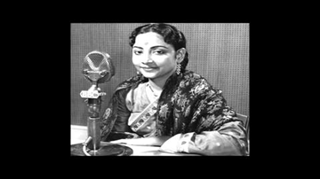 Jhoomo Re Jhoomne Ke Lyrics - Abhi Bhattacharya | Anoop Kumar | Jaymala | Geeta Ghosh Roy Chowdhuri (Geeta Dutt) | Mahendra Kapoor
