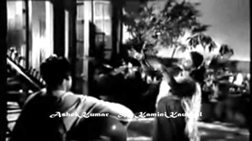 Jhume Jhume Dil Mera Lyrics - Ashok Kumar | Kamini Kaushal | Om Parkesh | Lata Mangeshkar