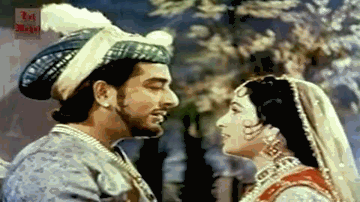 Jo Wada Kiya Woh Lyrics - Pradeep Kumar | Rahman | Veena | Lata Mangeshkar | Mohammed Rafi