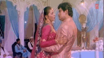Kachiyan Kaliyan Na Tod We Lyrics - Dharmendra | Raaj Kumar | Prem Chopra | Asha Bhosle