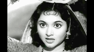 Kahiye Janabe Ali Lyrics - Rehman | Pradeep Kumar | Shashikala | Asha Bhosle