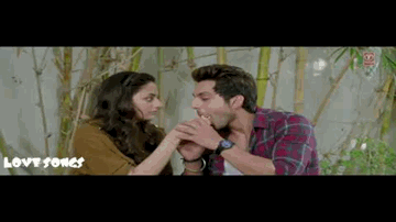Kaise Kahoon Kya Ho Gaya Lyrics - Purab Kohli | nandita das | Rajiv Gopalakrishnan | Shaan