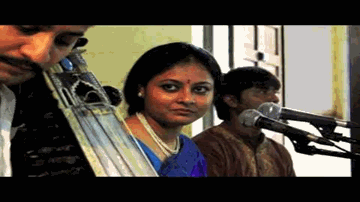 Kaise Sukh Soyein Lyrics - Sanjay Mishra | Rajat Kapoor | Namit Das | Ronkini Gupta