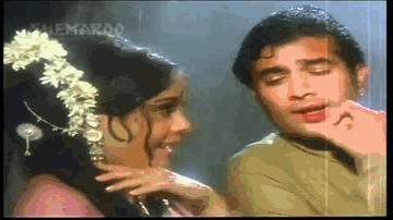 Kajra Lagake Gajra Sajake Lyrics - Mumtaz | Rajesh khanna | Om Parkesh | Kishore Kumar | Lata Mangeshkar