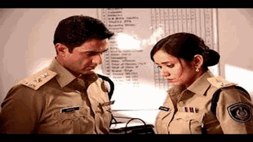 Kanak Kiran Lyrics - Chitrashi Rawat | Sanjay Suri | Chandrachur Singh | Shaan