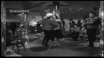 Kare Wo Kya Jisko Pyar Ho Gaya Lyrics - Sheikh Mukhtar | Sudhir | Maruti | Asha Bhosle