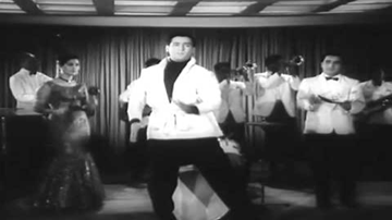 Kaun Ye Aaya Mehafil Me Lyrics - Shammi Kapoor | Asha Parekh | Asha Bhosle | Mohammed Rafi