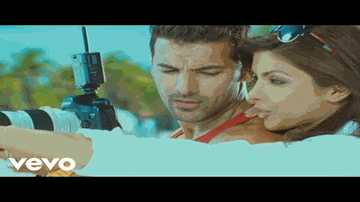 Khabar Nahi Lyrics - Priyanka Chopra | John Abraham | Abhishek Bachchan | Vishal Dadlani | Shreya Ghoshal