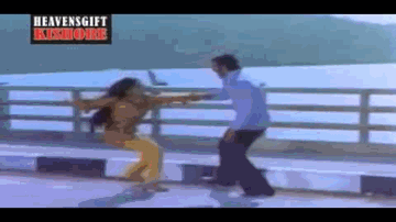 Khuli Khuli Zulfen Lyrics - Vinod Khanna | Bindu | Sujit Kumar | Kishore Kumar | Mangal Mishra