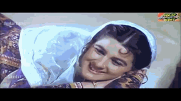 Kisi Meharbaan Ne Aake Lyrics - Dharmendra | Raj Babbar | Amrita Singh | Asha Bhosle | Kumar Sanu