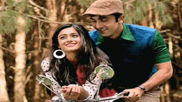 Kitna Woh Beqarar Hai Lyrics - D.S. Ruben | Aparna Mayekar