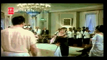 Kitni Hai Albeli Zulfe Teri Lyrics - Ashok Kumar | Pradeep Kumar | Helen | Asha Bhosle