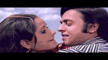 Koi Pyar Se Tohe Dekhe Lyrics - Yogita Bali | Vinod Mehra | Mehmood | Asha Bhosle | Mohammed Rafi