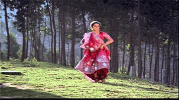 Kuchh Na Kuchh Zaroor Hai Lyrics - Raaj Kumar | Hema Malini | Kamal Haasan | Asha Bhosle