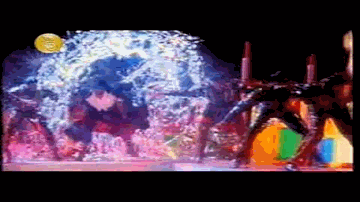 Kya Dekh Raha Hai Yaar Lyrics - Ajay Devgan | Tinu Anand | Mithun Chakraborty | Babul Supriyo | Priya Bhattacharya