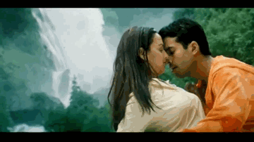 Kya Dil Ne Kaha (Title) Lyrics - Tusshar Kapoor | Esha Deol | Rajesh khanna | Alka Yagnik | Udit Narayan