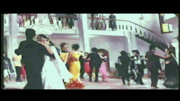 Kya Kahun Kya Na Kahun Lyrics - Raaj Kumar | Aruna Irani | Hema Malini | K. J. Yesudas (Kattassery Joseph Yesudas) | Sadhana Sargam