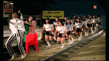 Ladki Ladki Ladki Lyrics - Shakti Kapoor | Ashok Saraf | Asrani | Asha Bhosle | Kishore Kumar