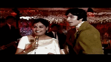 Listen To The Pouring Rain Lyrics - Amitabh Bachchan | Aruna Irani | Usha Iyer