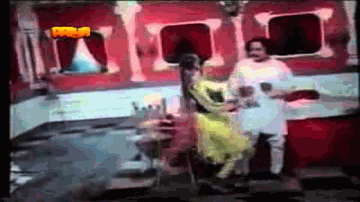 Liyo Na Babu Tanik Piyo Na Lyrics - Rekha | Dharmendra | Abhi Bhattacharya | Asha Bhosle