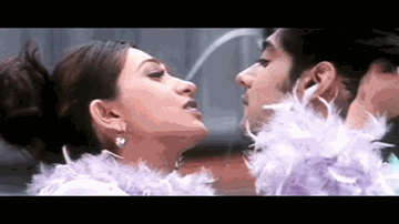 Lo Lo Jee Main Aagayee Lyrics - Aruna Irani | Shakti Kapoor | Johny Lever | Alka Yagnik